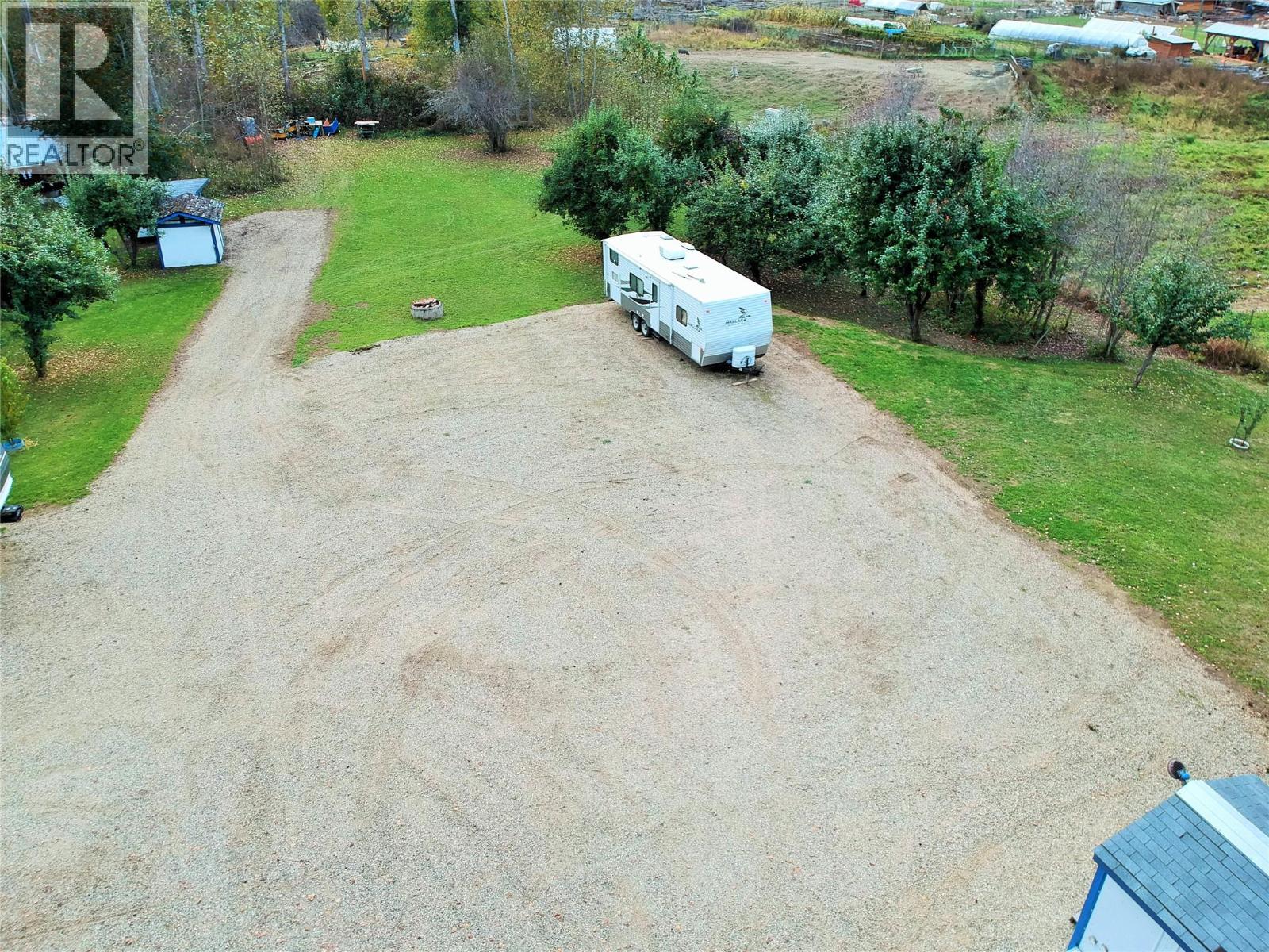 1822 Cemetery Road, Sicamous