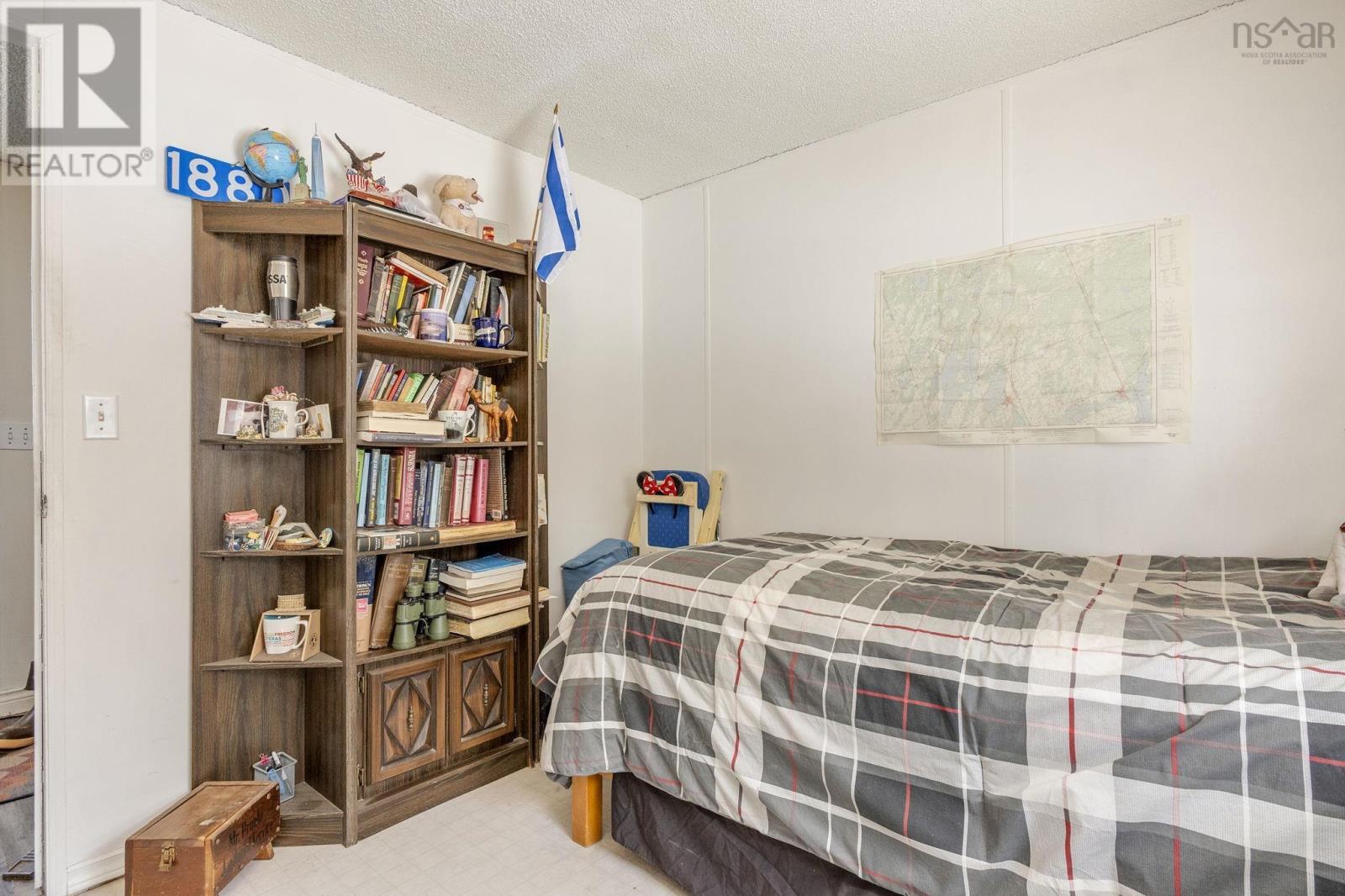 Property 8 of 35 of 1880 Virginia Road