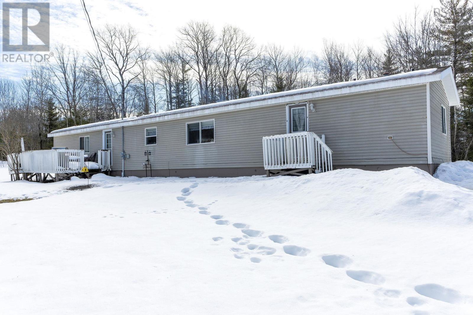 Property 31 of 35 of 1880 Virginia Road