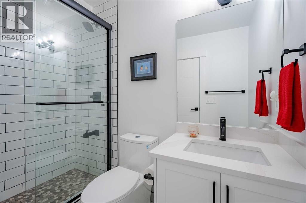 Single Family House Bungalow for Sale in  Brentwood Boulevard NW Brentwood Calgary 