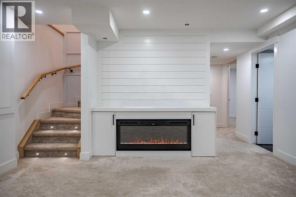 Single Family House Bungalow for Sale in  Brentwood Boulevard NW Brentwood Calgary 