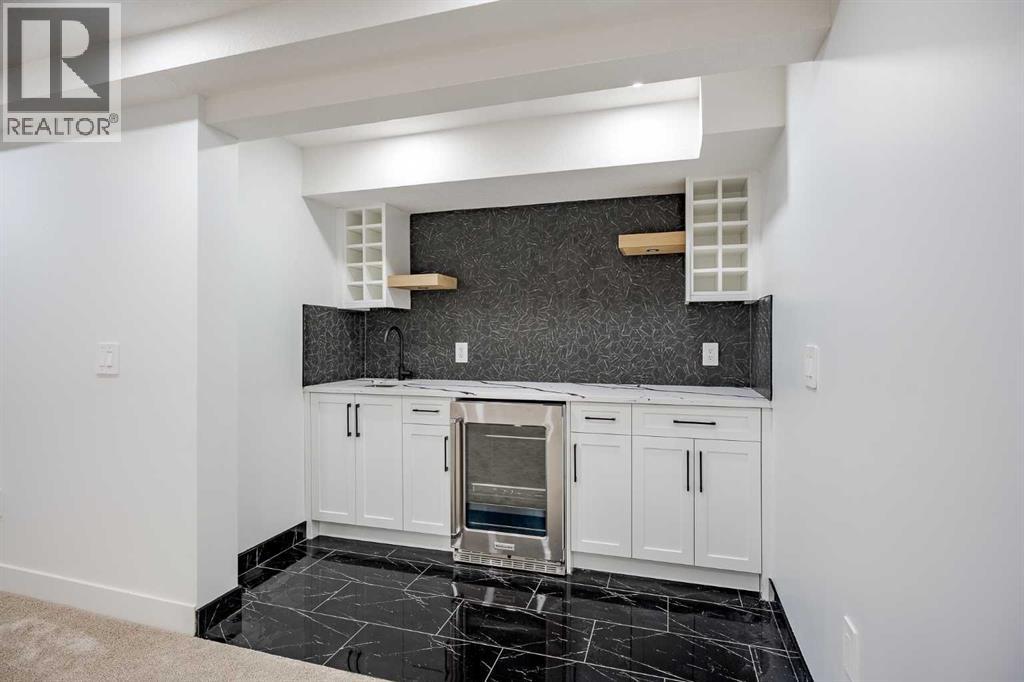 Single Family House Bungalow for Sale in  Brentwood Boulevard NW Brentwood Calgary 