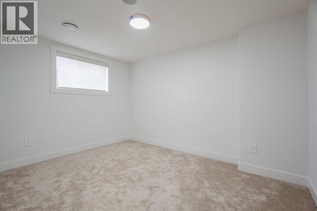 Single Family House Bungalow for Sale in  Brentwood Boulevard NW Brentwood Calgary 