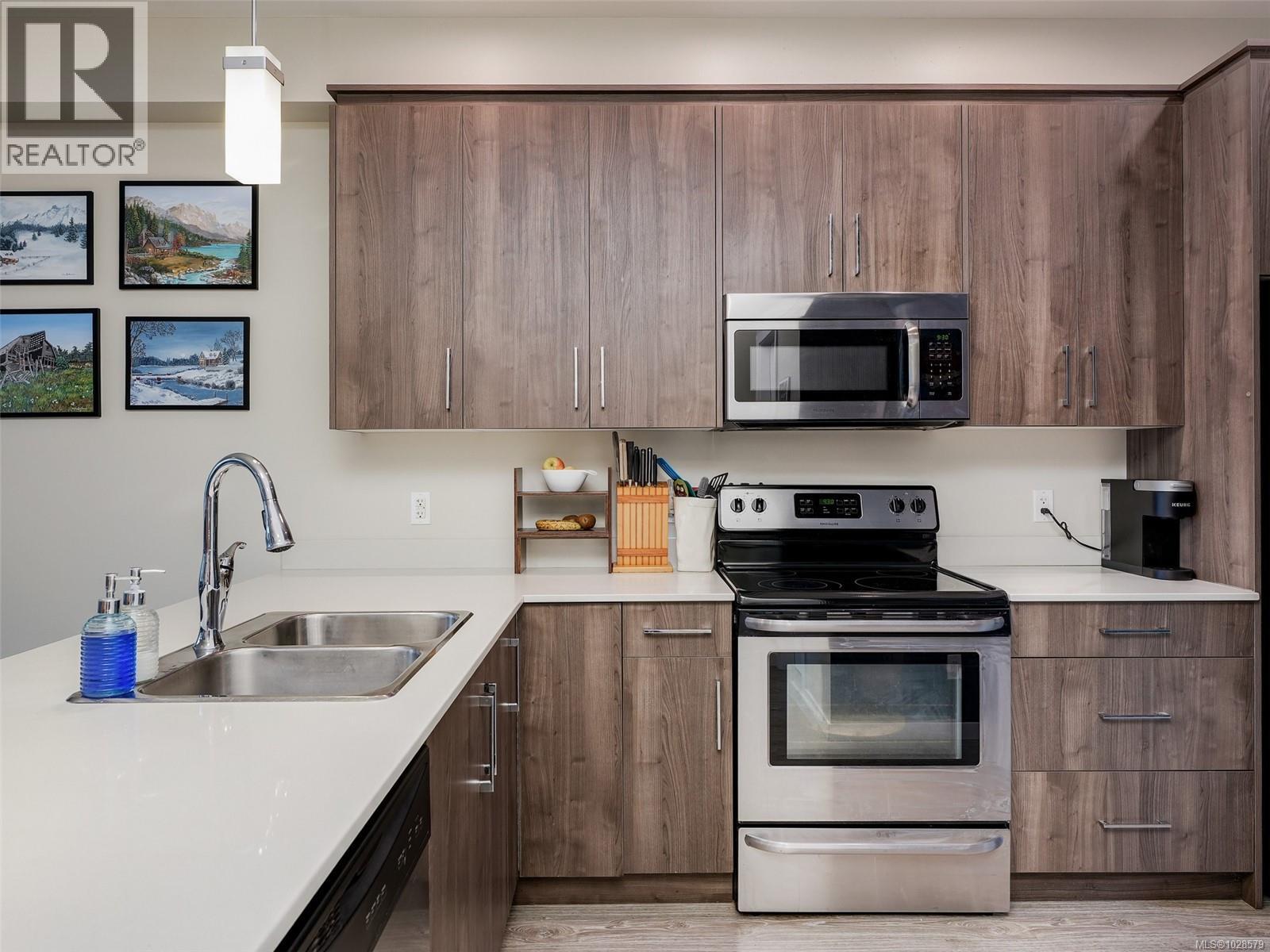  3351 Crossbill Terrace, Langford