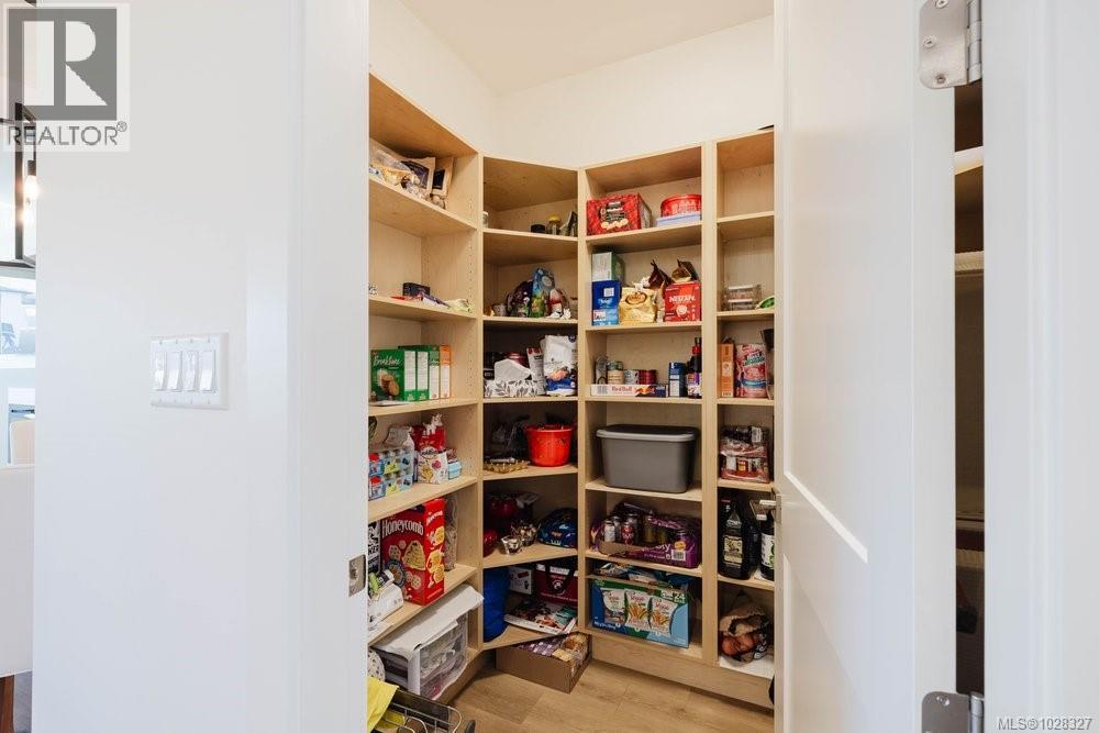 1399 SANDSTONE LANE - 41