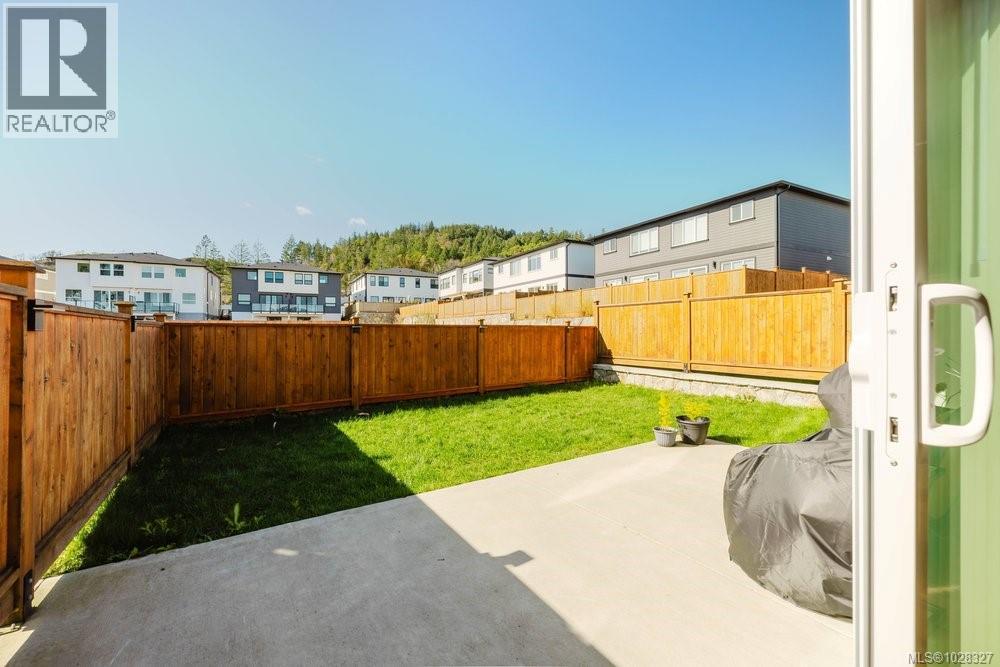 1399 SANDSTONE LANE - 35