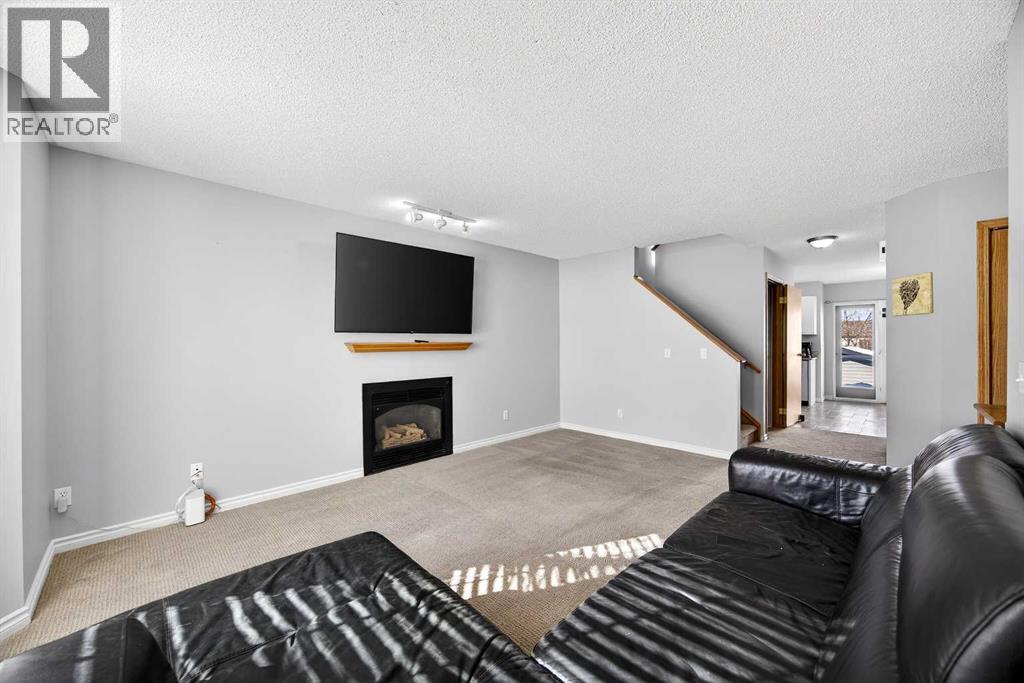 Single Family House for Sale in  Hidden Valley Drive NW Hidden Valley Calgary 