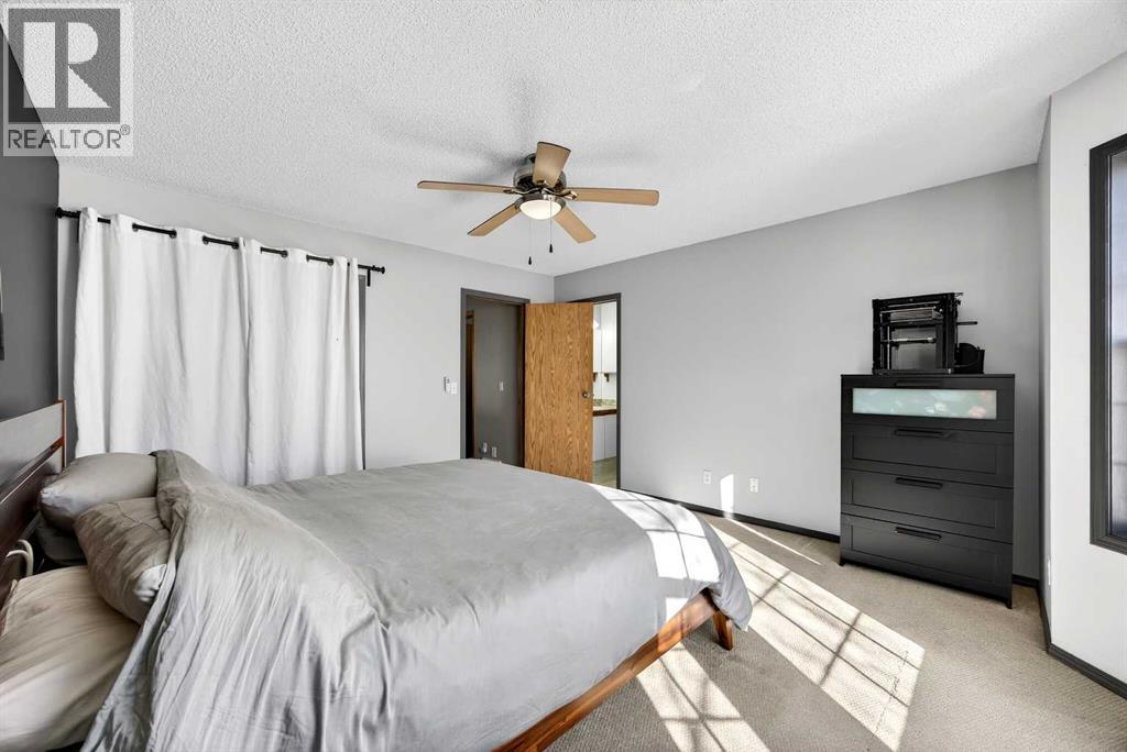 Single Family House for Sale in  Hidden Valley Drive NW Hidden Valley Calgary 