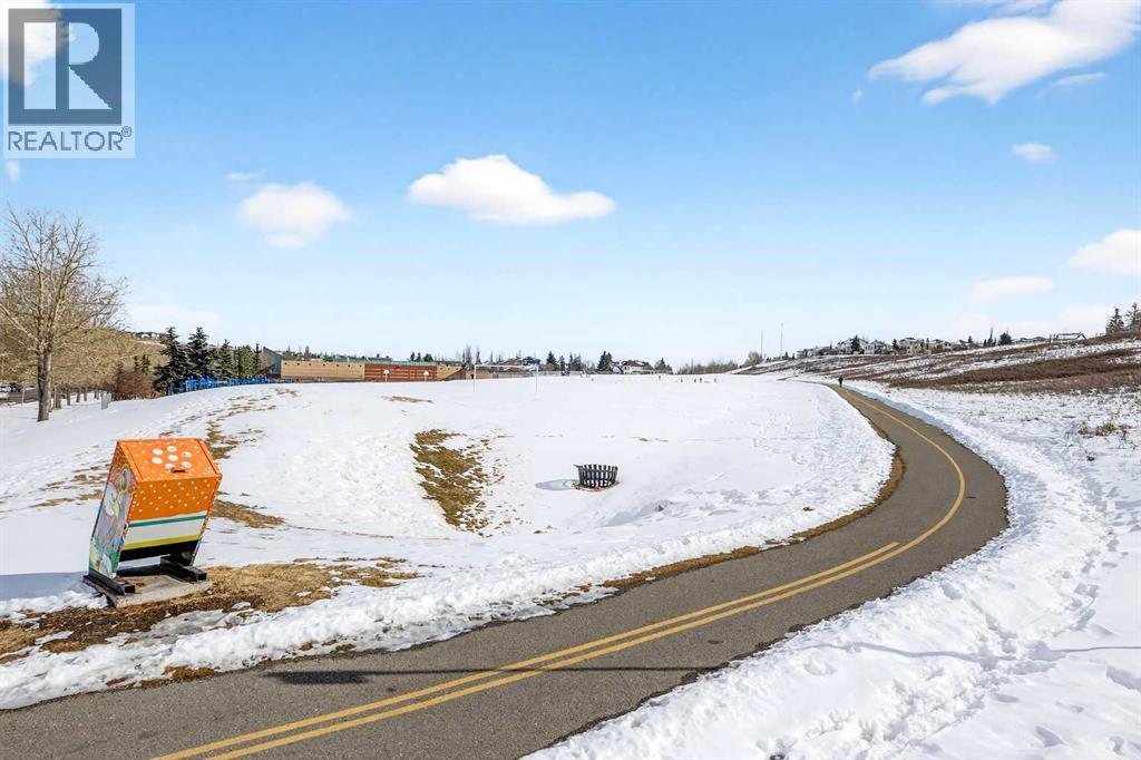 Single Family House for Sale in  Hidden Valley Drive NW Hidden Valley Calgary 