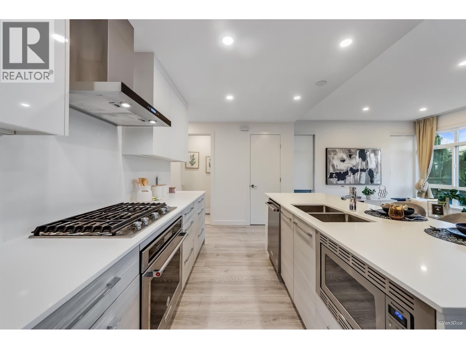 #25-10511 NO. 5 Road, Richmond