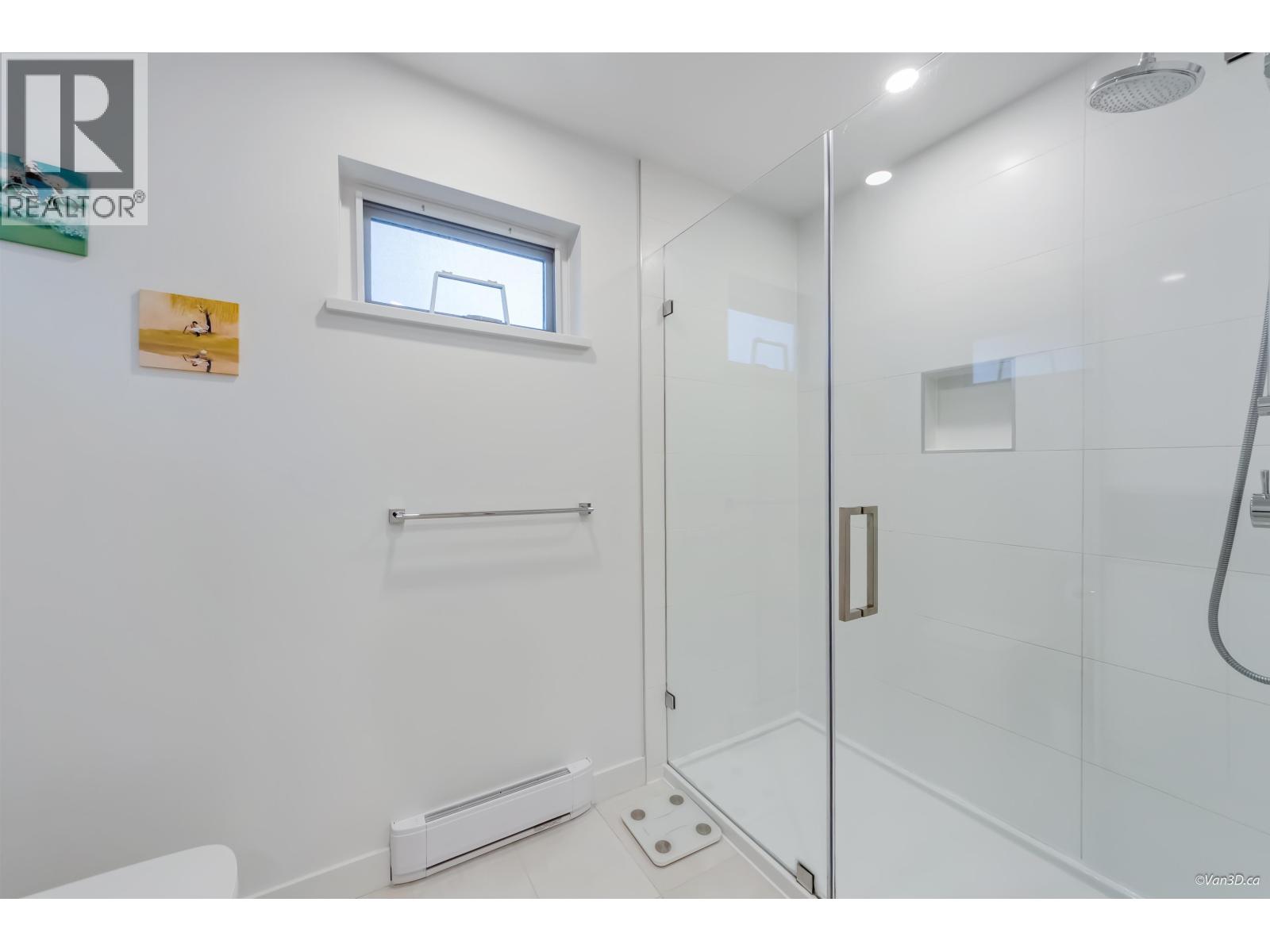 #25-10511 NO. 5 Road, Richmond