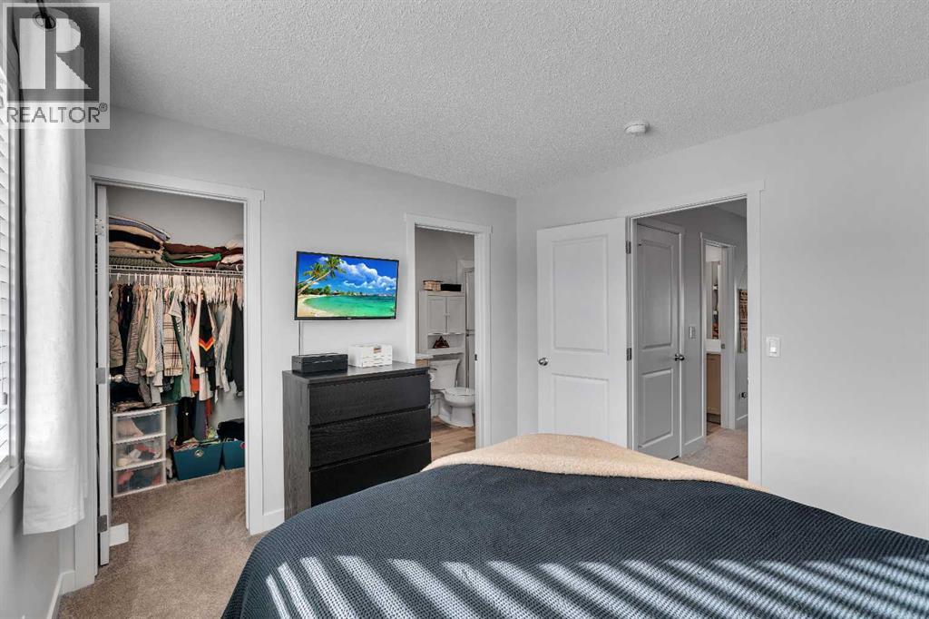 Single Family House for Sale in  Carringvue Way NW Carrington Calgary 