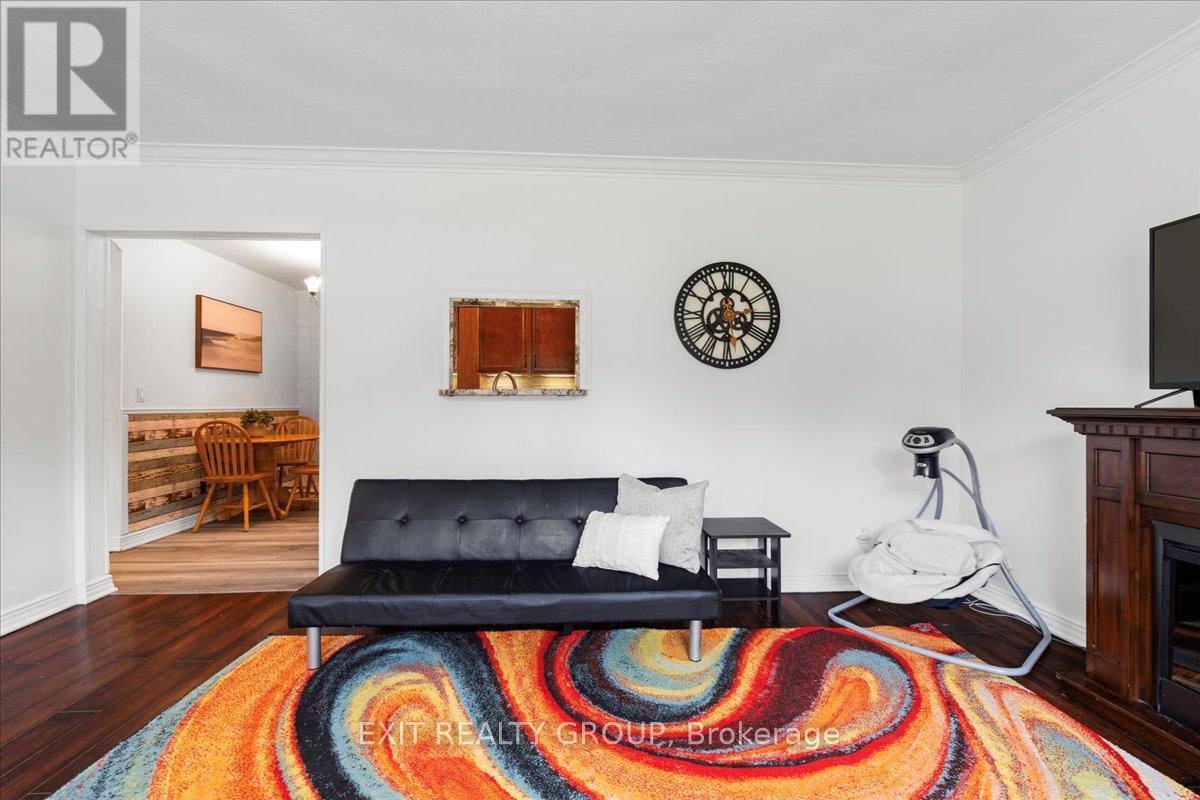 29 BARRY ROAD - 9