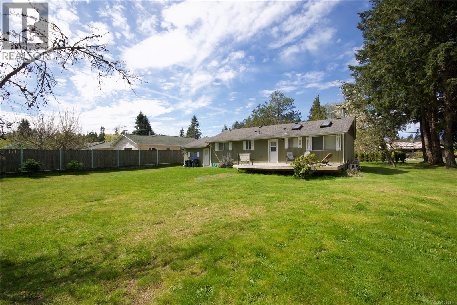 603 Johnstone Rd, Parksville