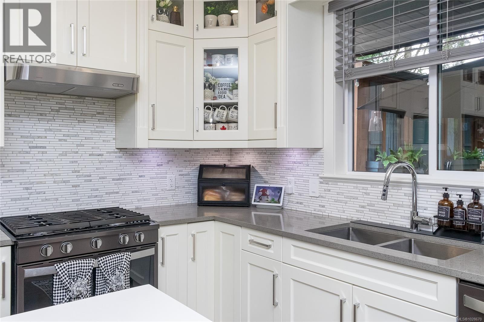 9048 Driftwood Dr, Chemainus