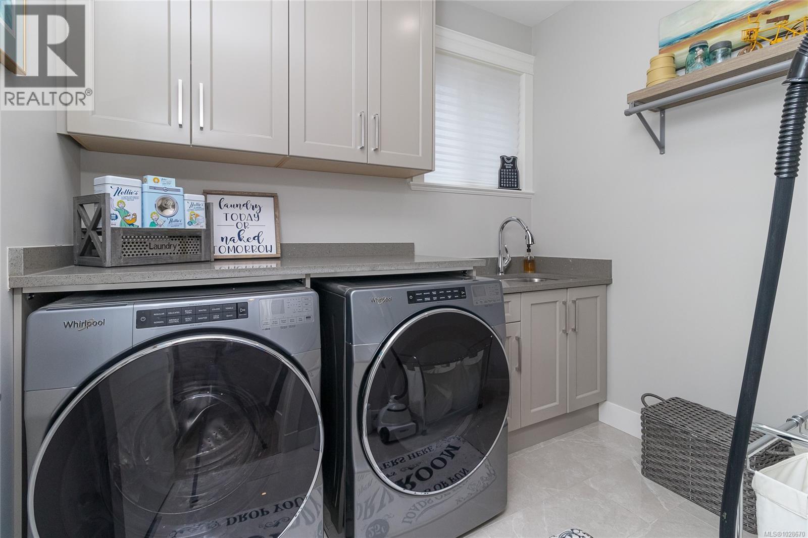 9048 Driftwood Dr, Chemainus