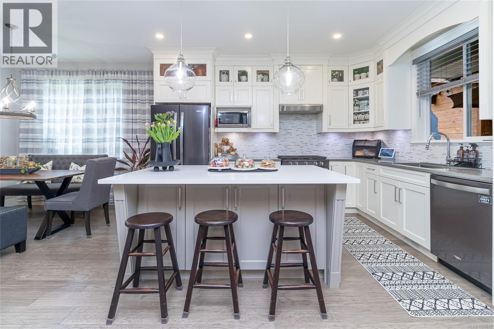 9048 Driftwood Dr, Chemainus