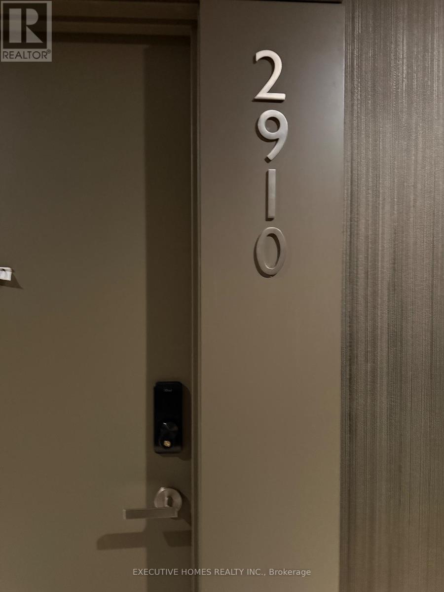 2910 - 448 BURNHAMTHROPE ROAD W