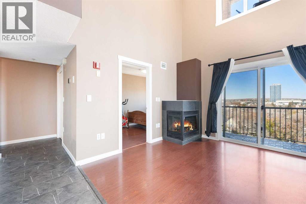 Single Family House Loft for Sale in    Avenue SW Sunalta Calgary 