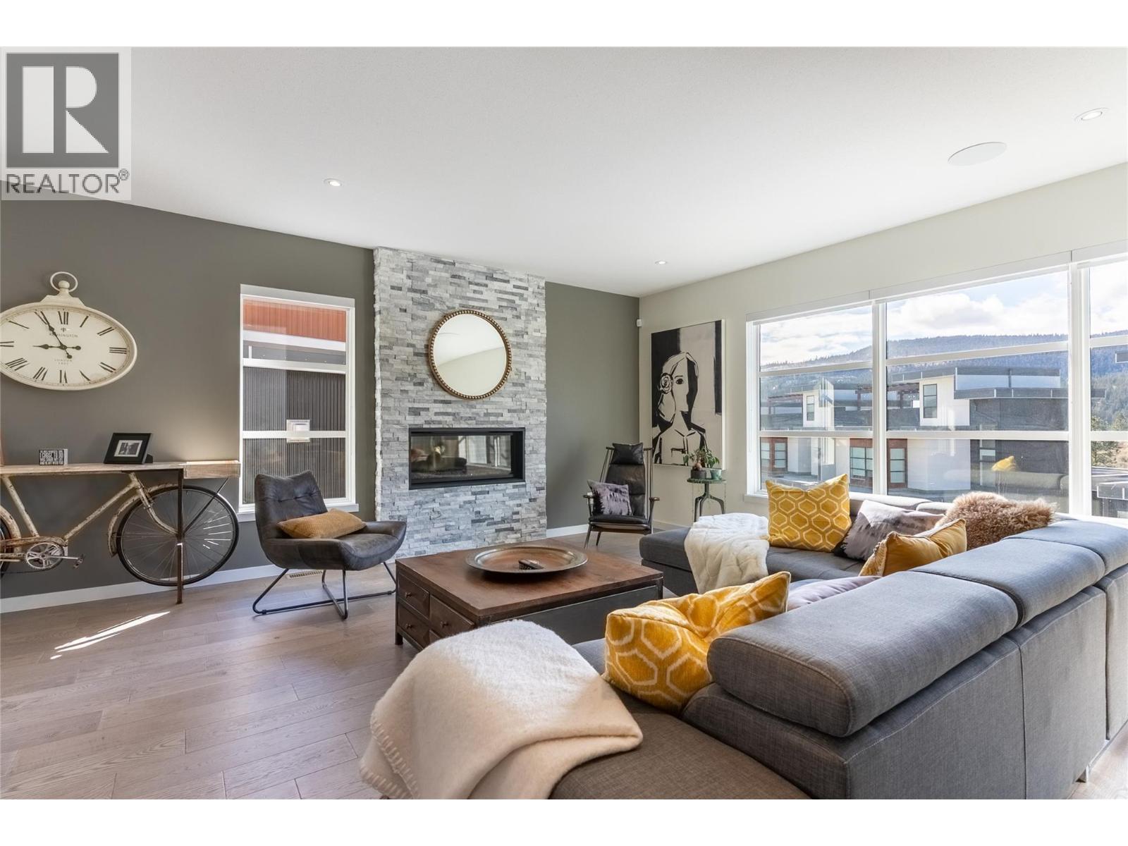 1395 PRAIRIE ROSE Drive Unit# 29, Kamloops