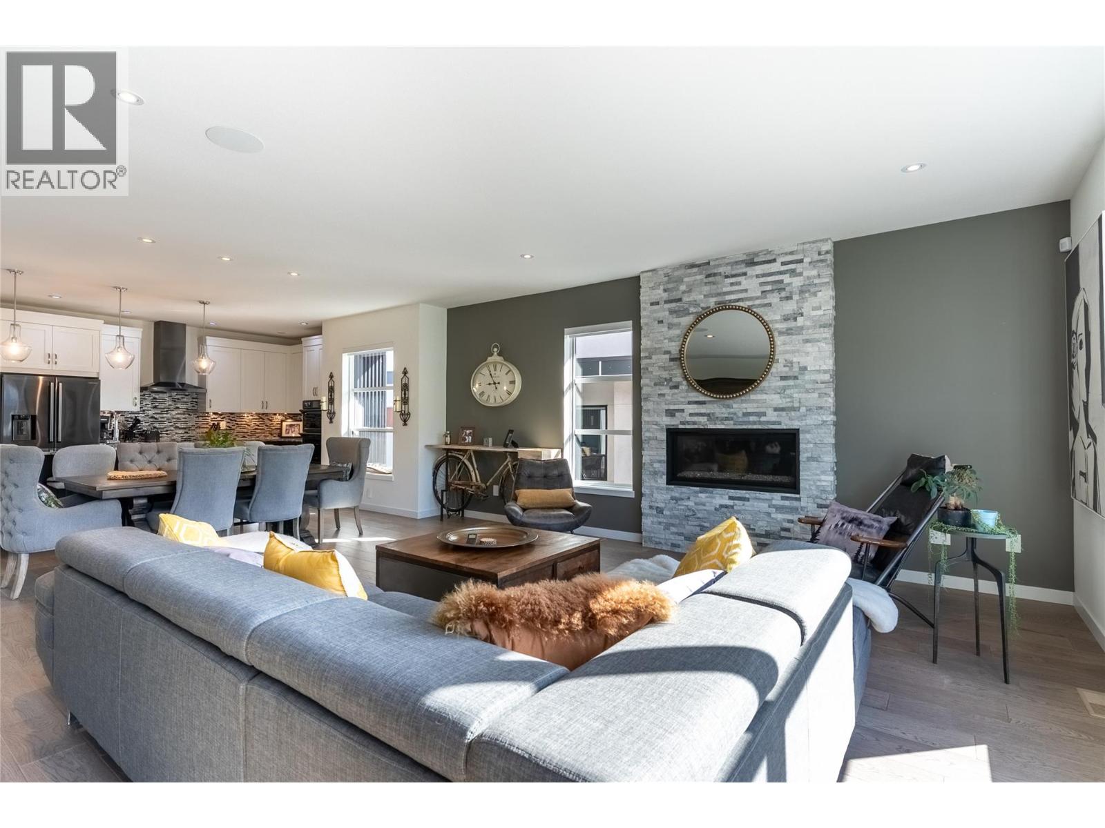 1395 PRAIRIE ROSE Drive Unit# 29, Kamloops