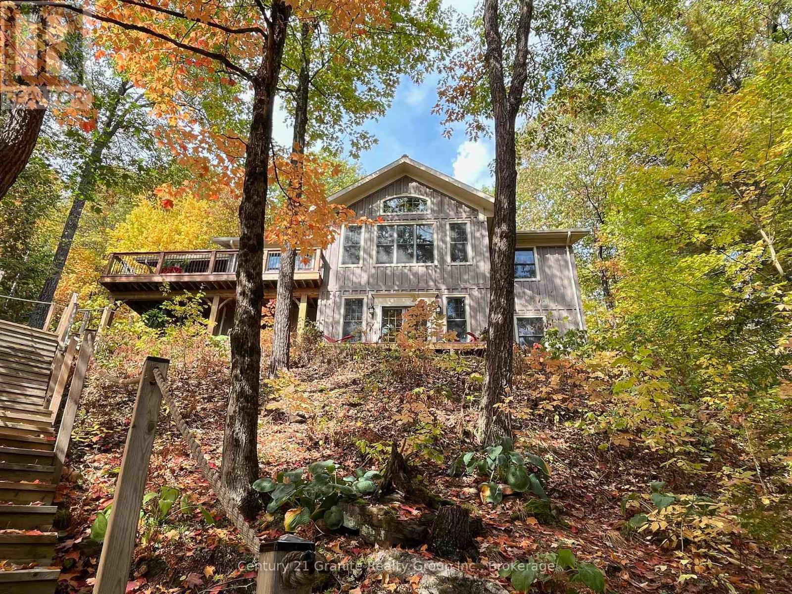 1031 ROTUNDA DRIVE, Highlands East (Glamorgan), Ontario