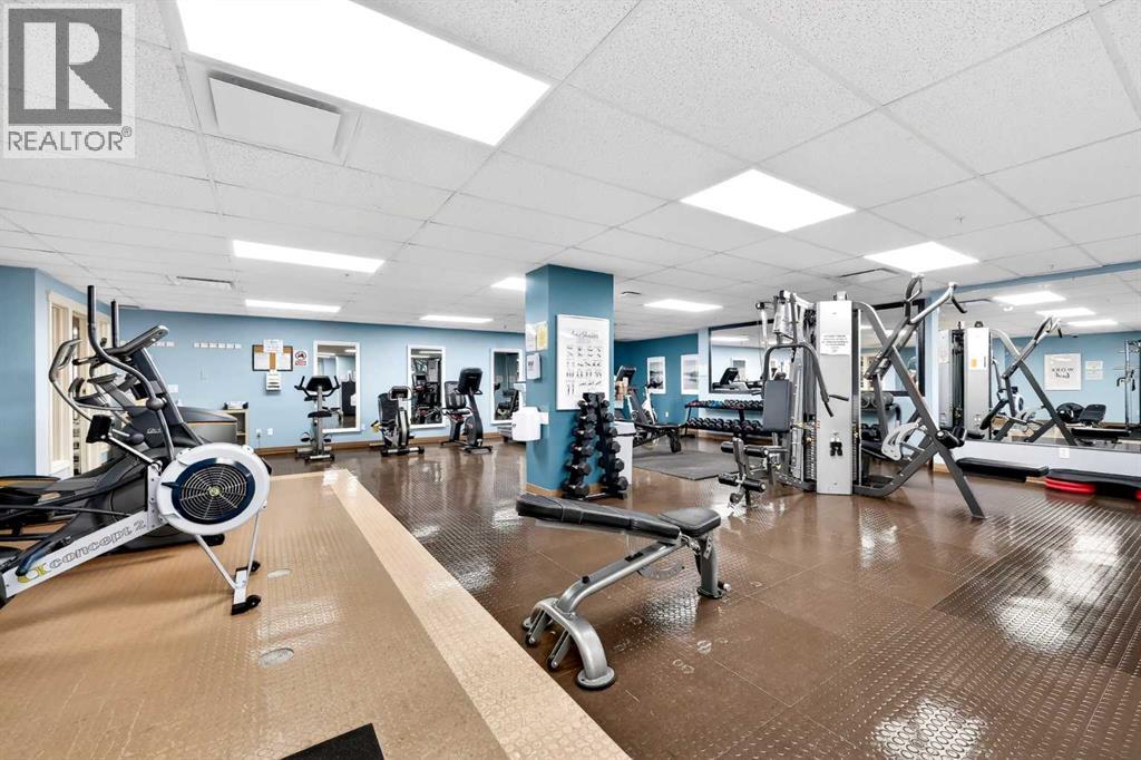 #332 369 ROCKY VISTA PARK NW - 24