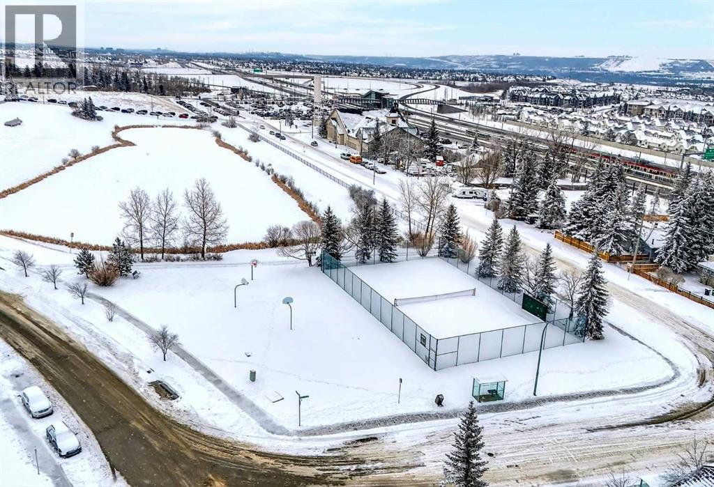 Single Family House for Sale in   Rocky Vista Park NW Rocky Ridge Calgary 