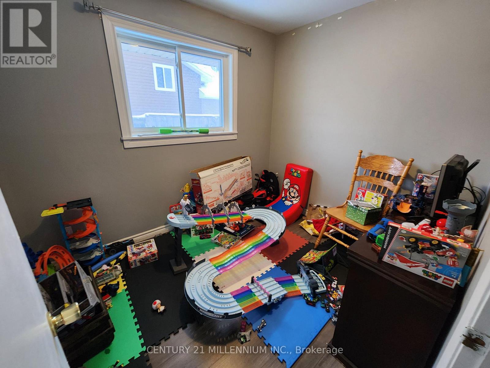 79A DAWSON ROAD - 17