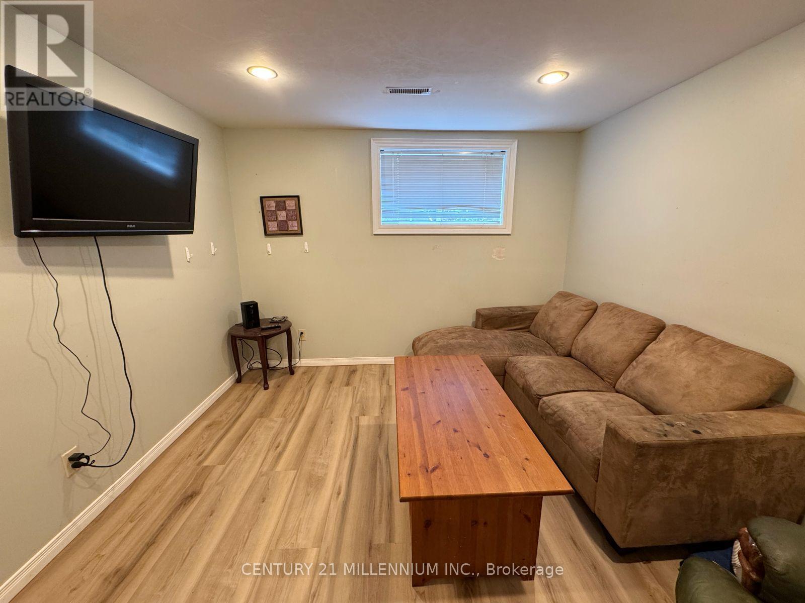 79A DAWSON ROAD - 20