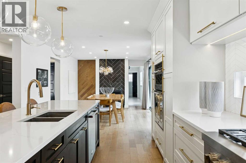 Single Family House for Sale in  Lake Bonavista Green SE Lake Bonavista Calgary 