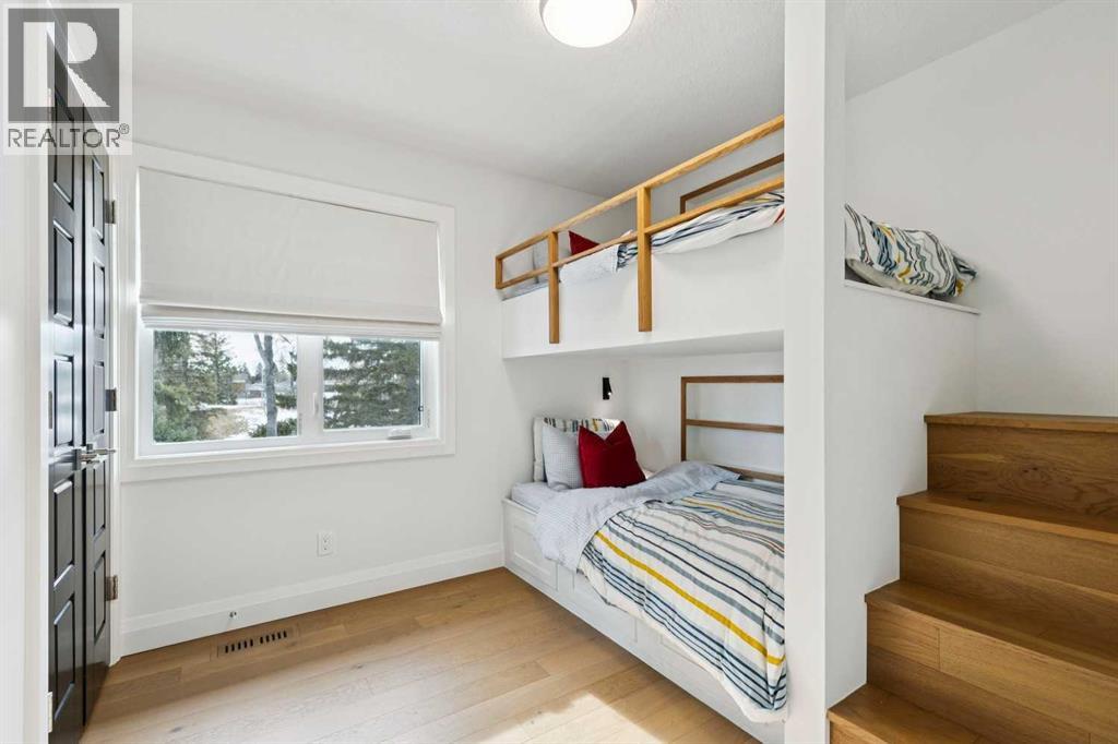 Single Family House for Sale in  Lake Bonavista Green SE Lake Bonavista Calgary 