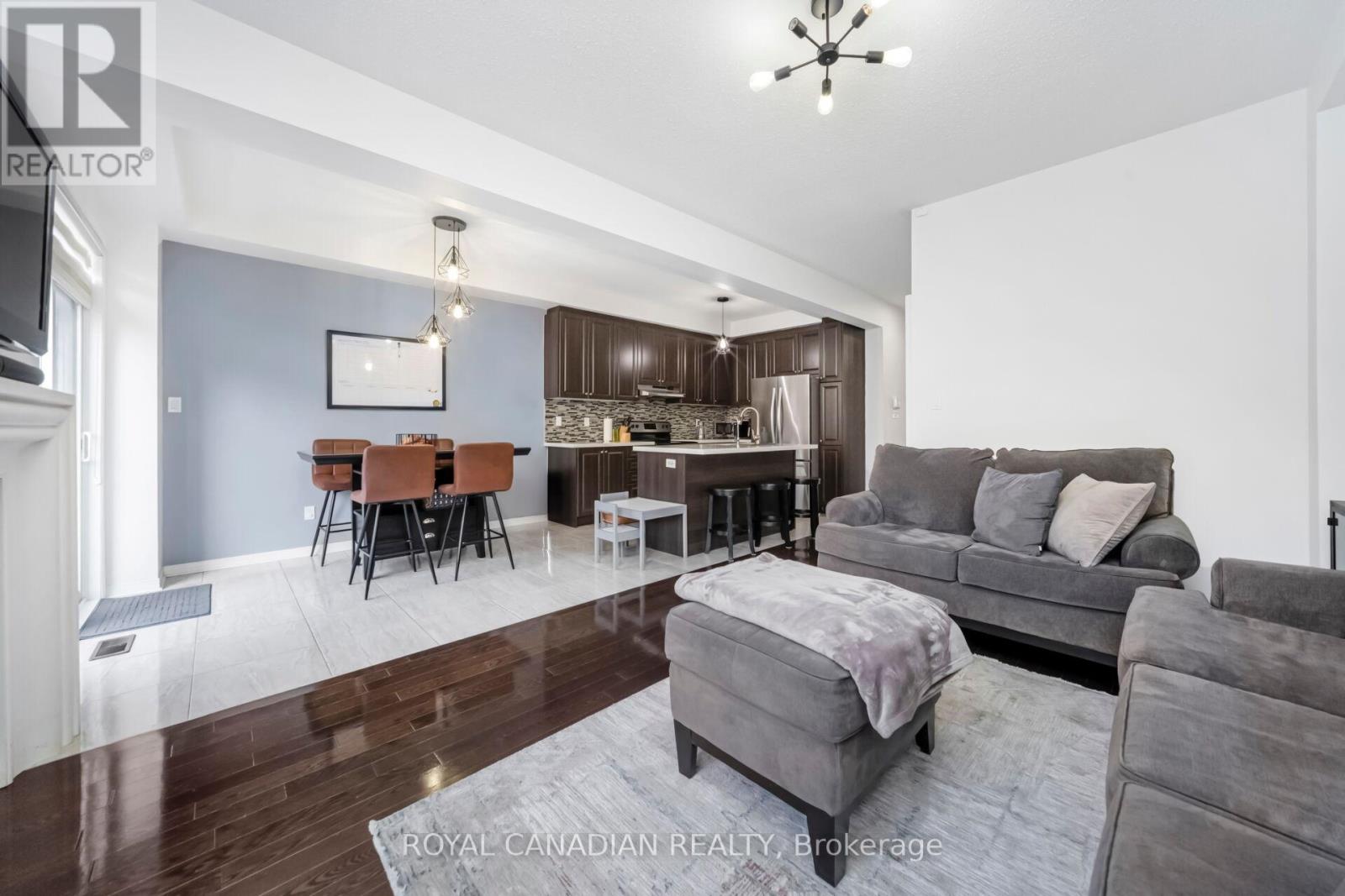 10 YELLOWKNIFE ROAD - 17