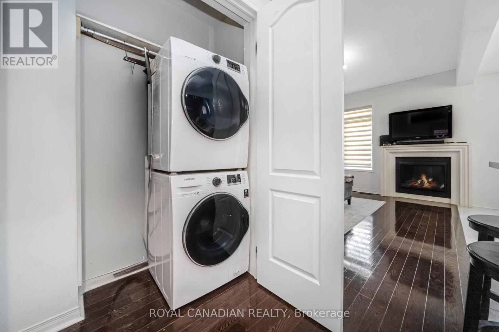 10 YELLOWKNIFE ROAD - 32
