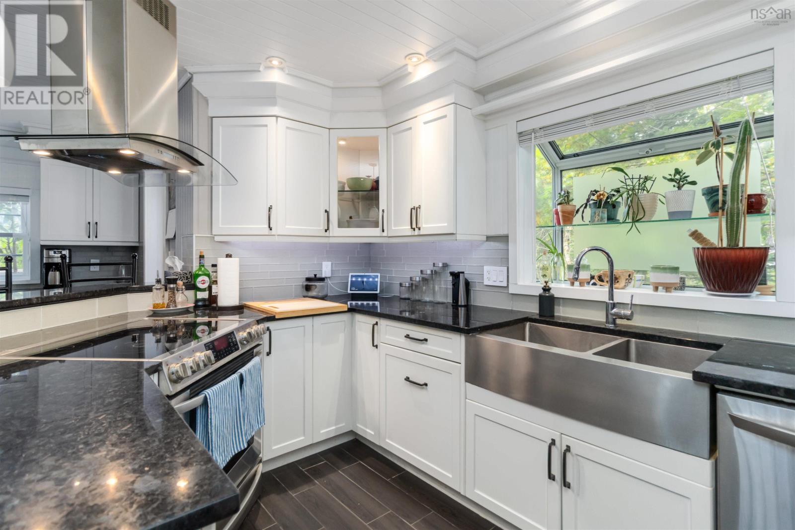 Property 36 of 50 of 11278 Peggys Cove Road