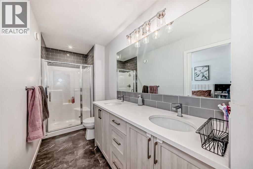 Single Family House for Sale in  Tekarra Drive NW Glacier Ridge Calgary 