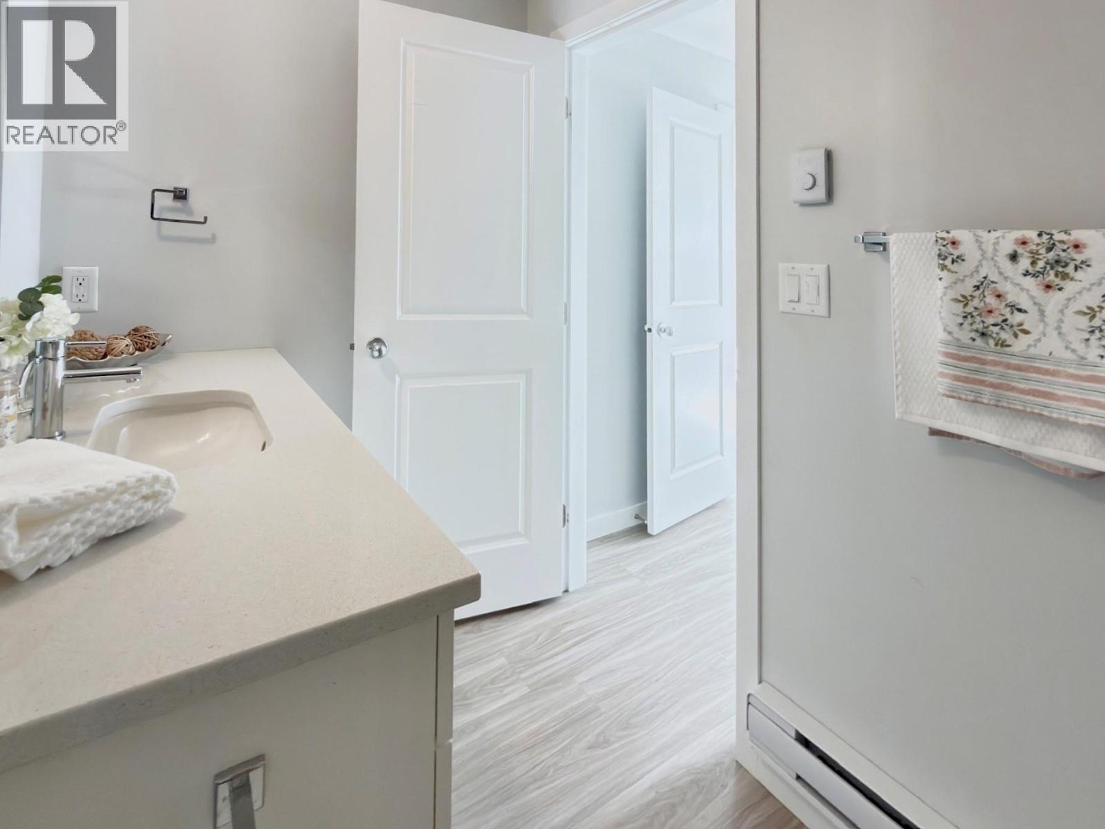 361 DOUGLAS Avenue, Penticton