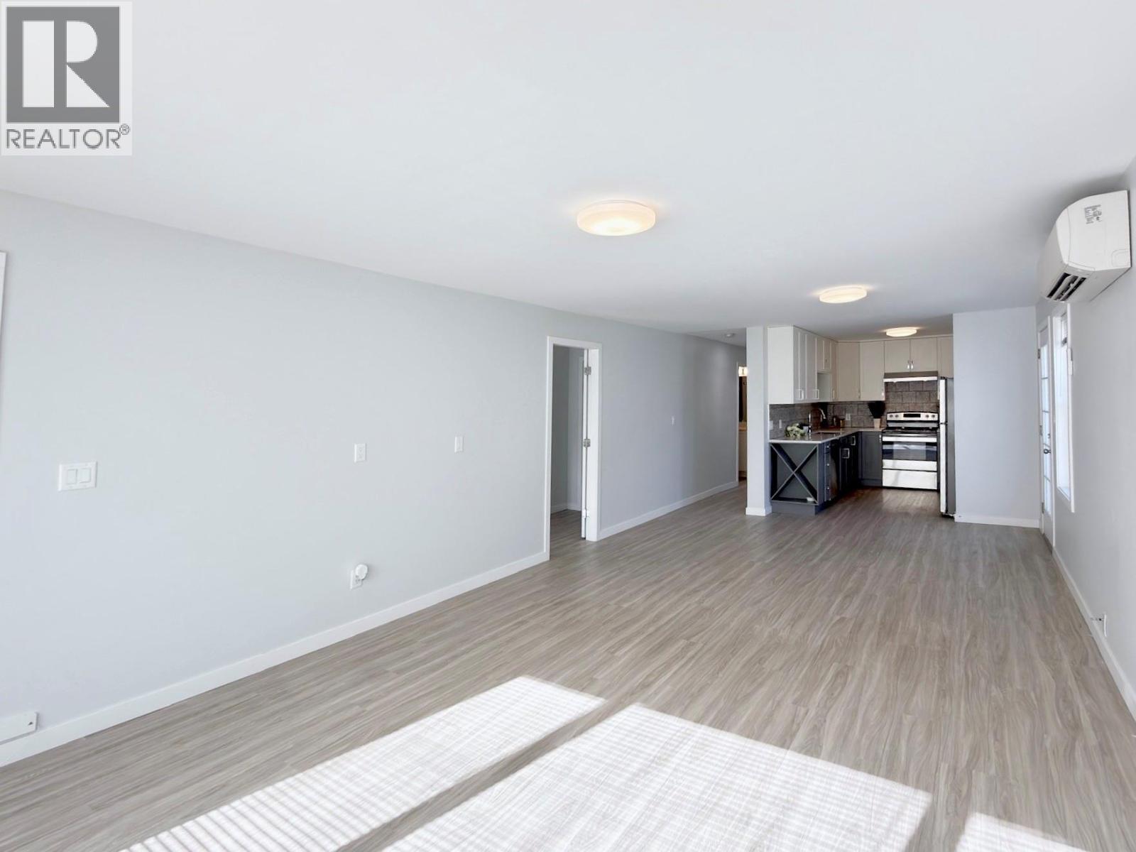 361 DOUGLAS Avenue, Penticton