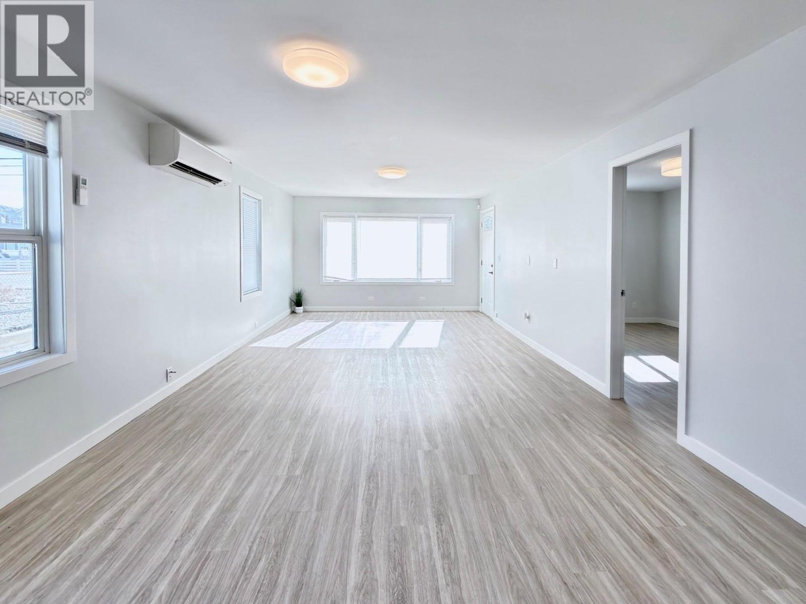 361 DOUGLAS Avenue, Penticton