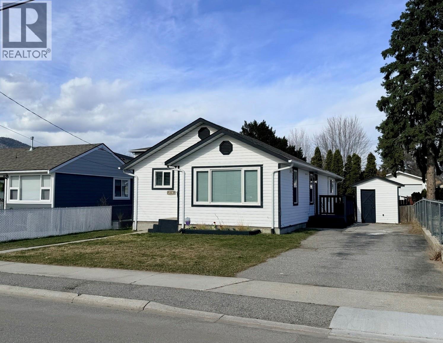 361 DOUGLAS Avenue - 2