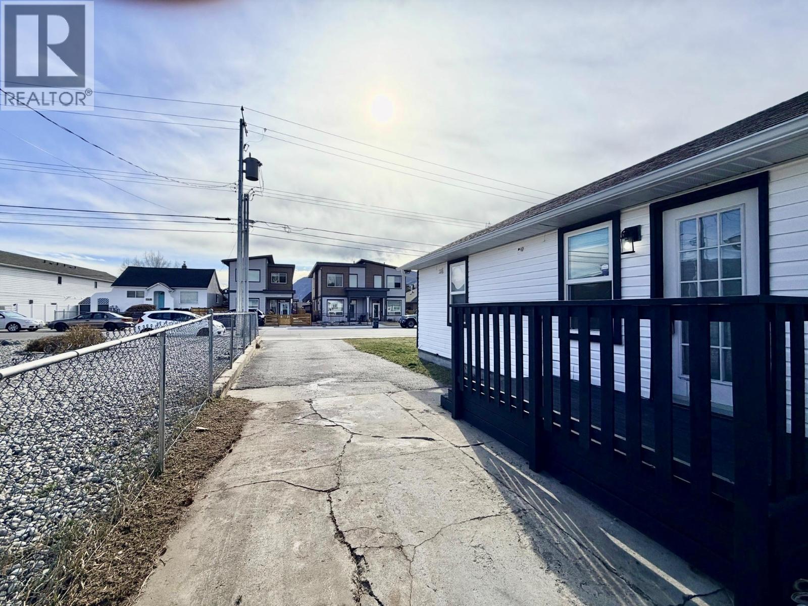 361 DOUGLAS Avenue, Penticton