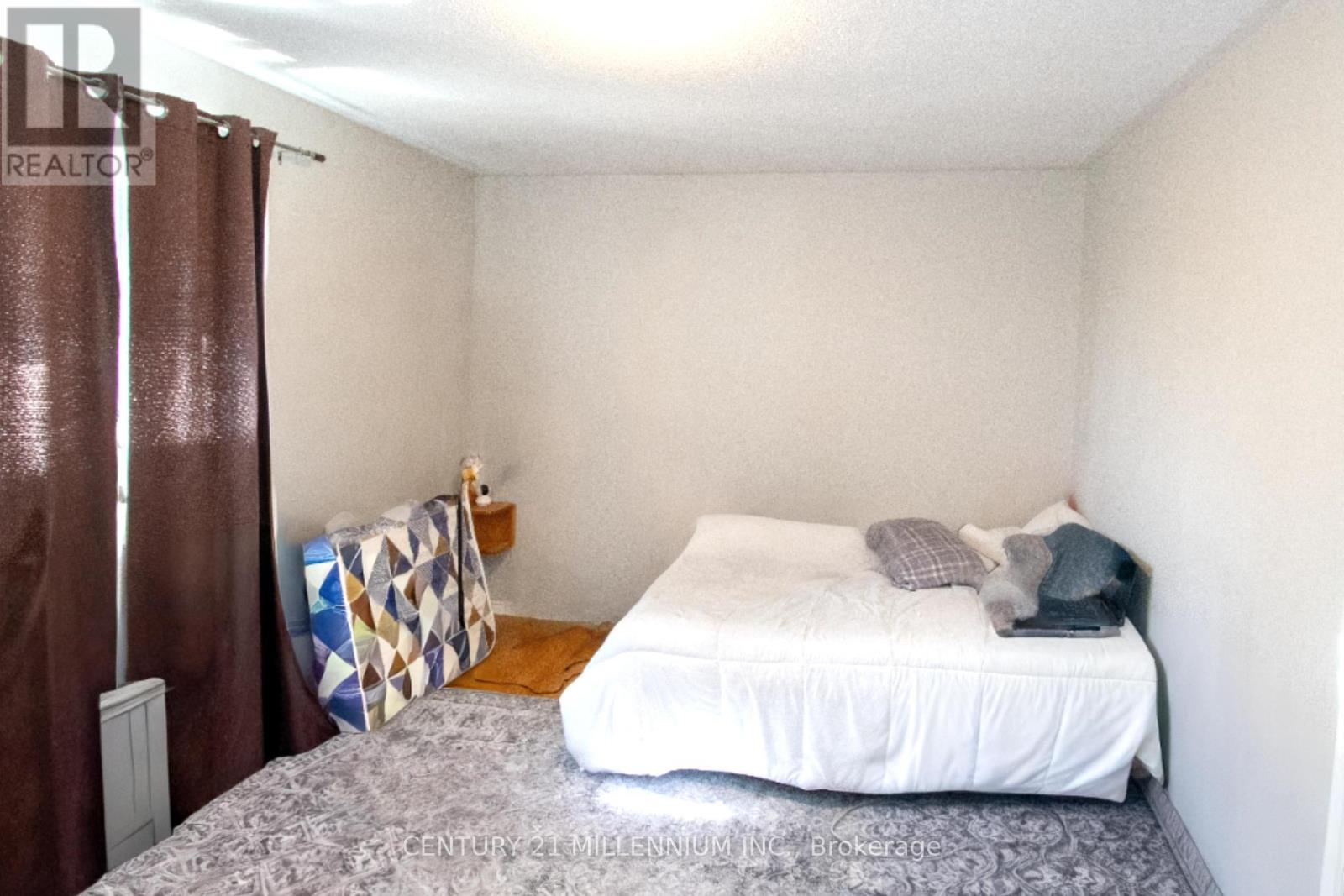 3 COLLEGE PARK DRIVE - 20