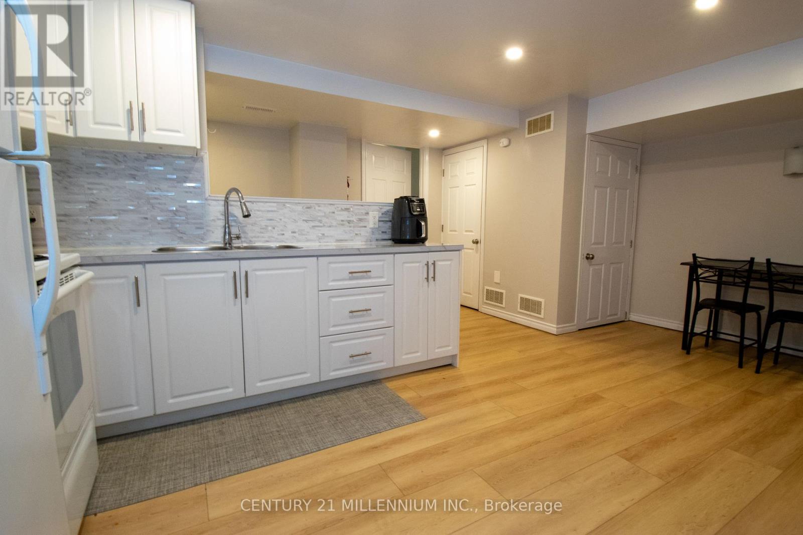 3 COLLEGE PARK DRIVE - 26