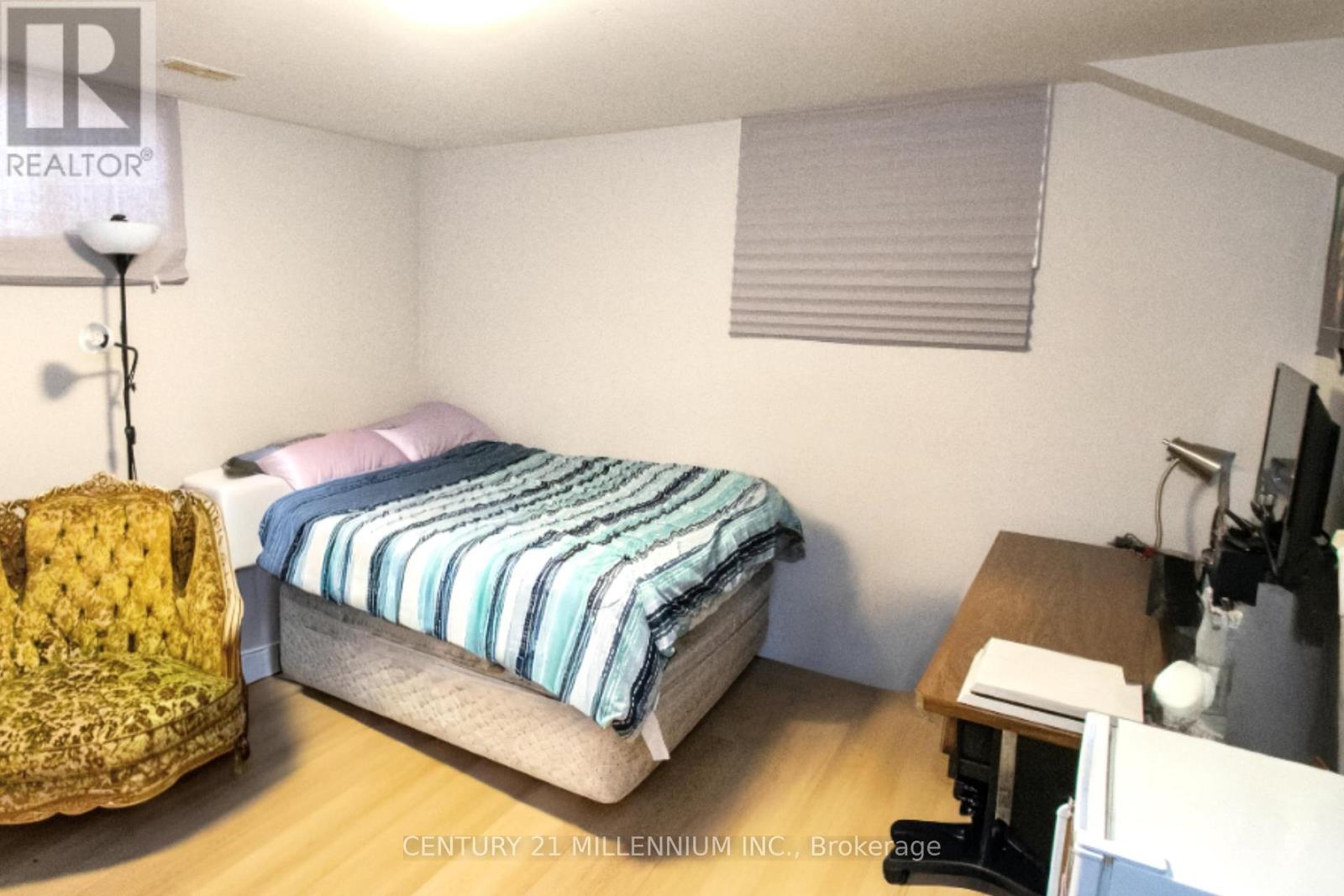 3 COLLEGE PARK DRIVE - 31