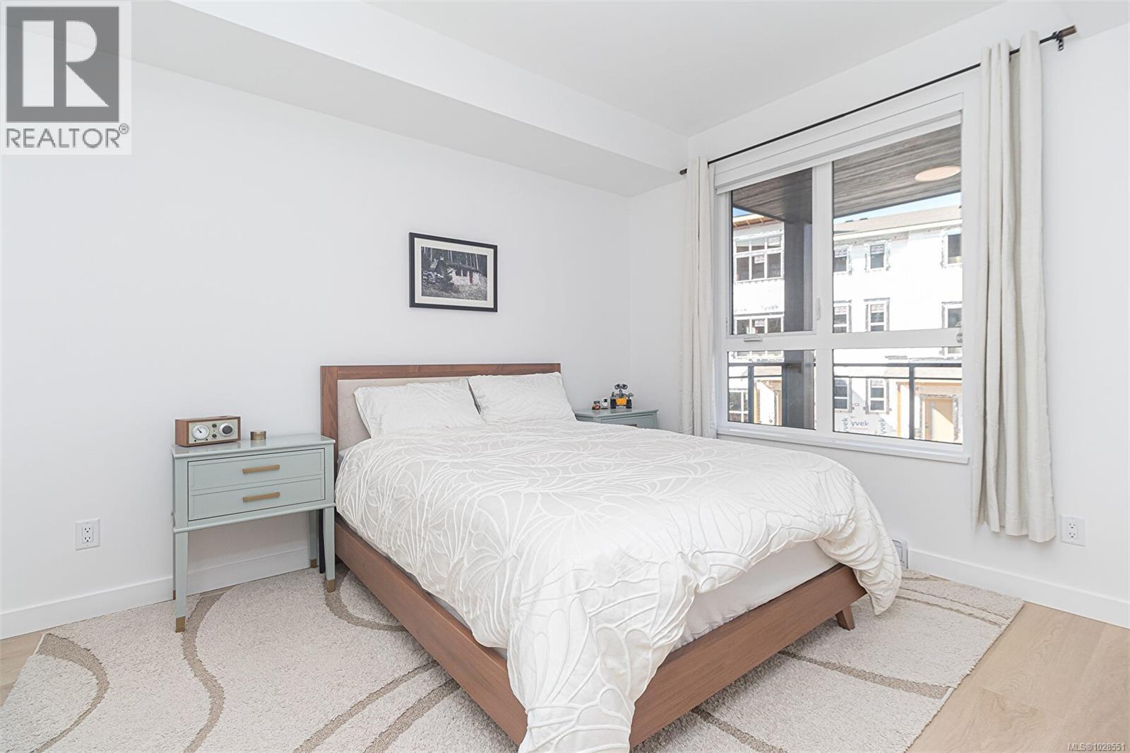 #202 3564 RYDER HESJEDAL WAY - 14