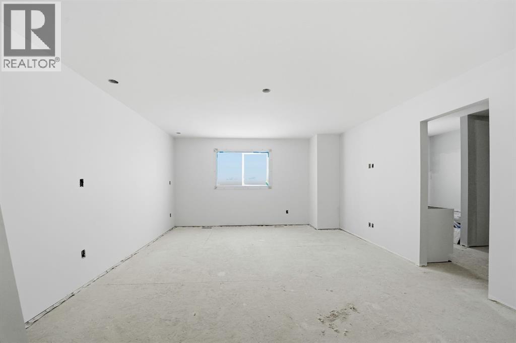 8 Henner's Place, Lacombe