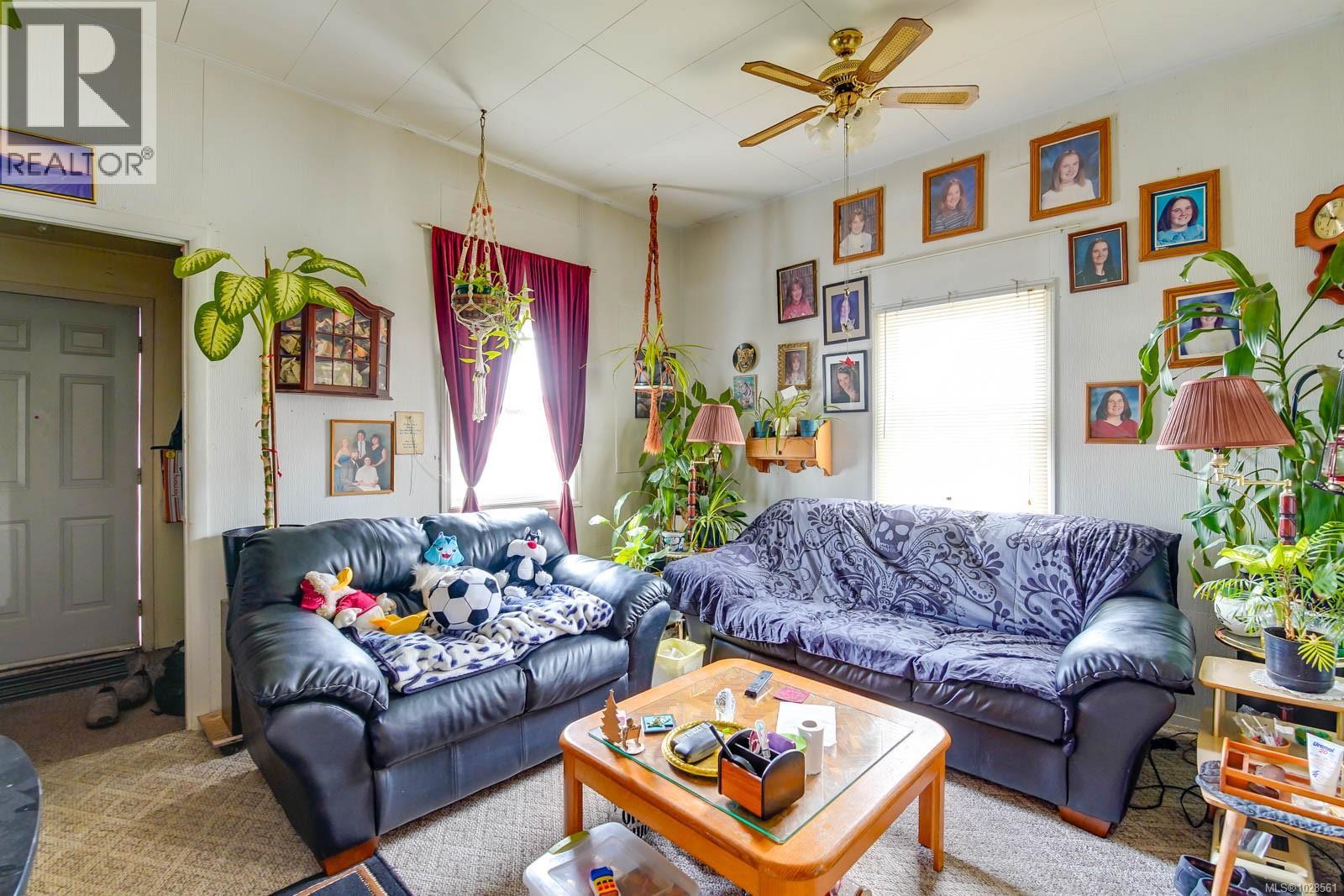 3963 9th Ave, Port Alberni