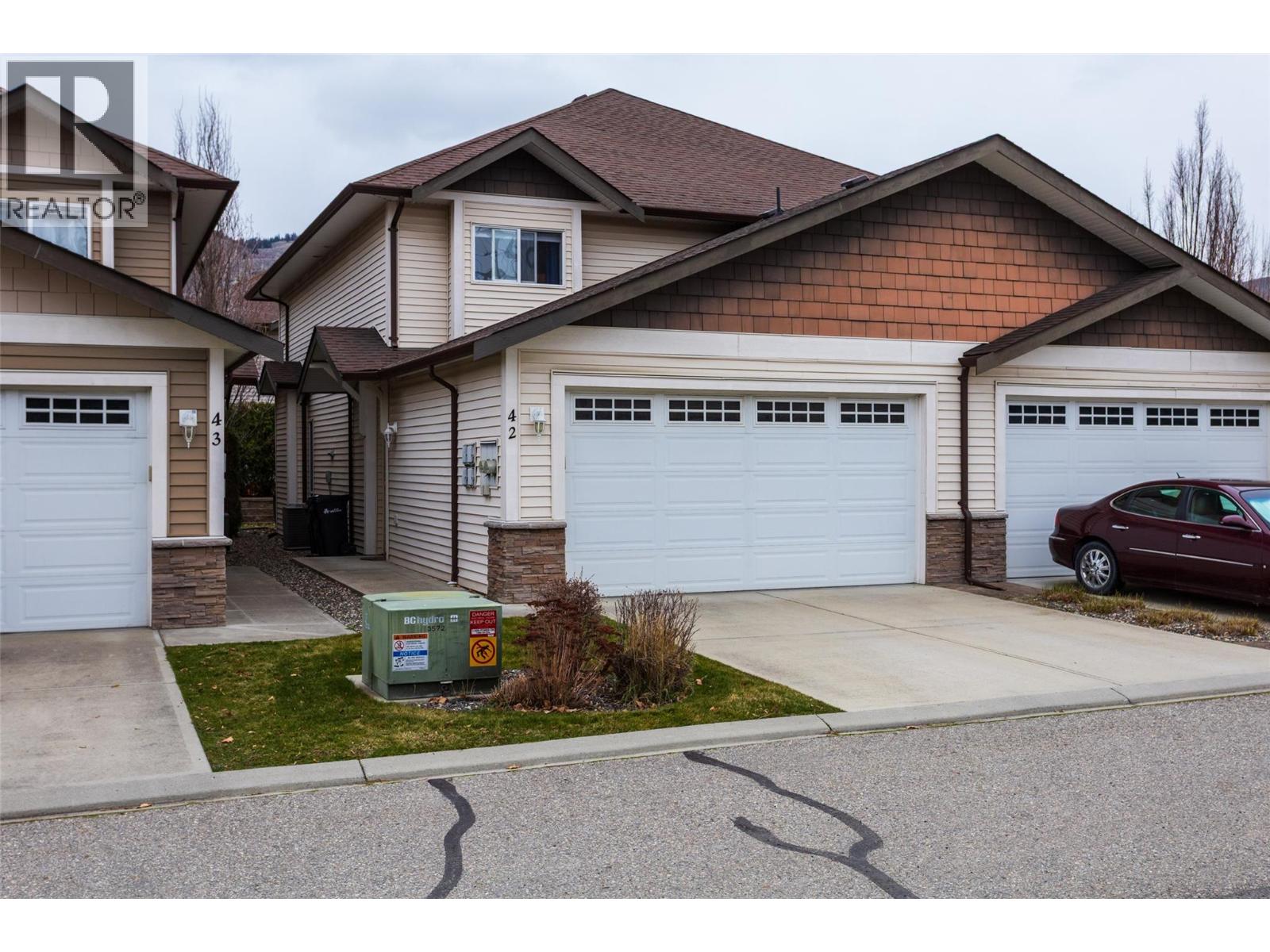 100 Palmer Road Unit# 42 Lot# 42, Vernon