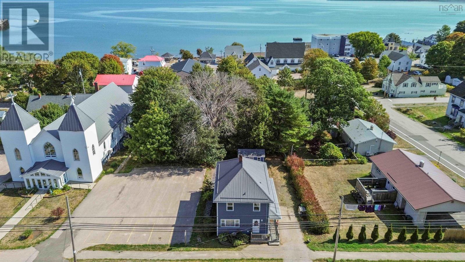 Property 31 of 36 of 106 Queen Street