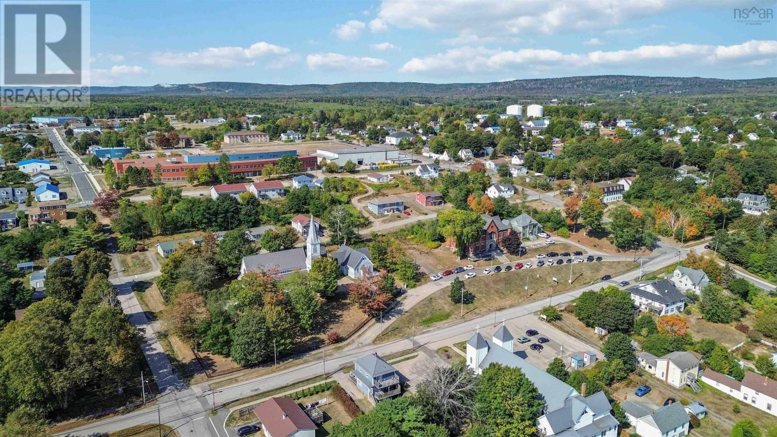 Property 5 of 36 of 106 Queen Street